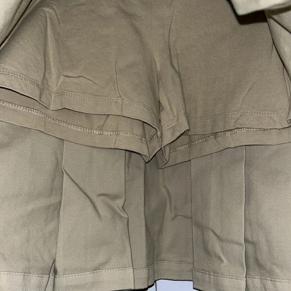 Cat & Jack Pleated Twill Uniform Skort Skirt Khaki Girl’s 16 Plus